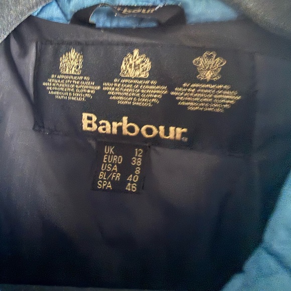 Barbour Women's Shaped Flyweight Quilt Short Jacket, size 8, blue - Picture 3 of 8